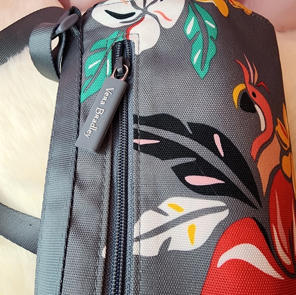 🏷 CLEARANCE! ! Vera Bradley Crossbody Water Bottle Caddy - Picture 7 of 8